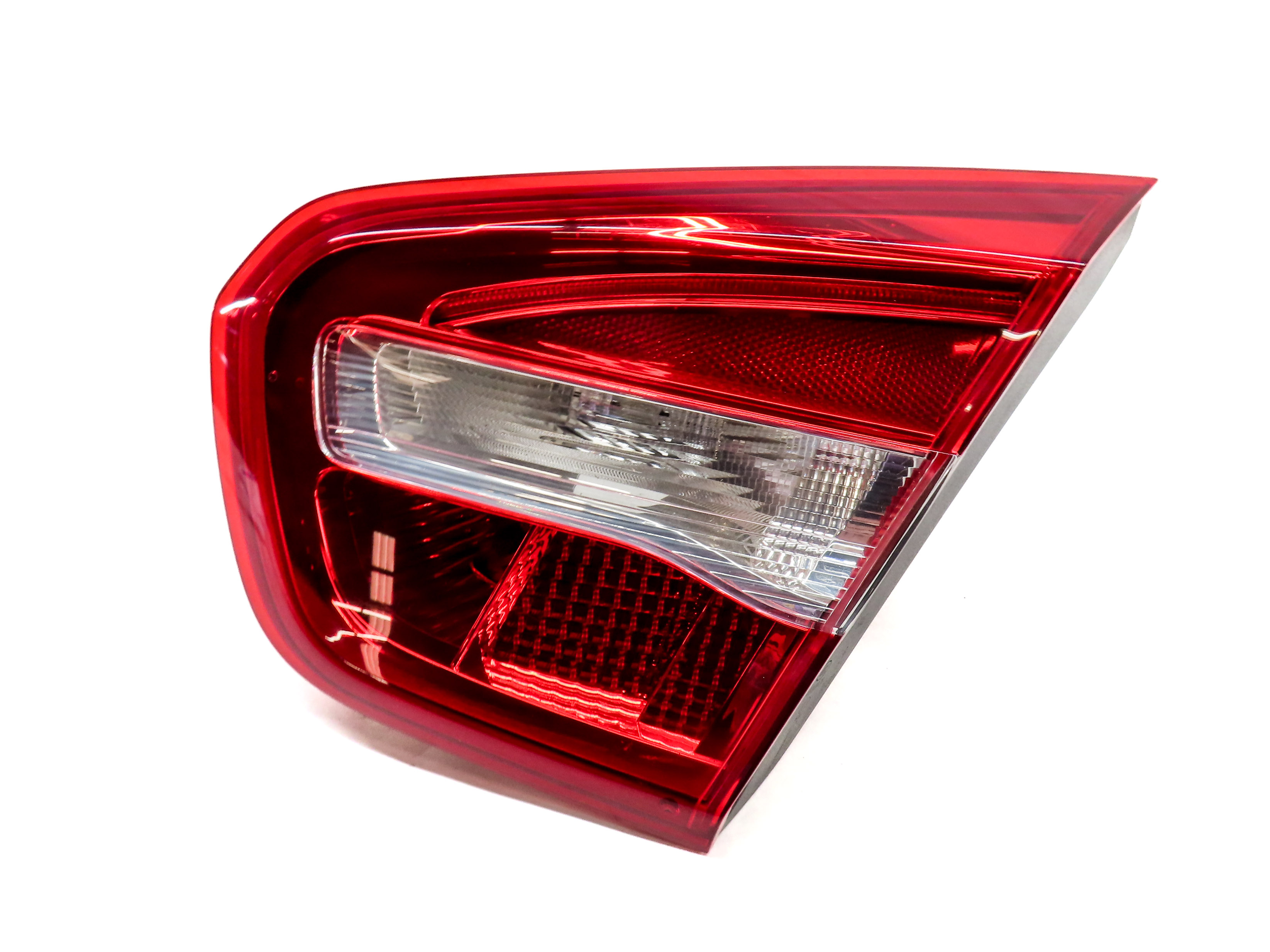 2015-2020 MERCEDES GLA250 (X156) RIGHT PASSENGER REAR INNER TAILLIGHT LIGHT LAMP — exact item pictured